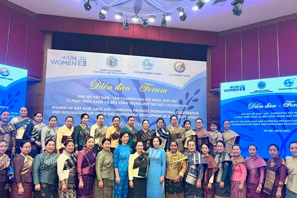 Phụ nữ Việt Nam - Lào - Campuchia: Phát triển xanh và bền vững - Anh 1
