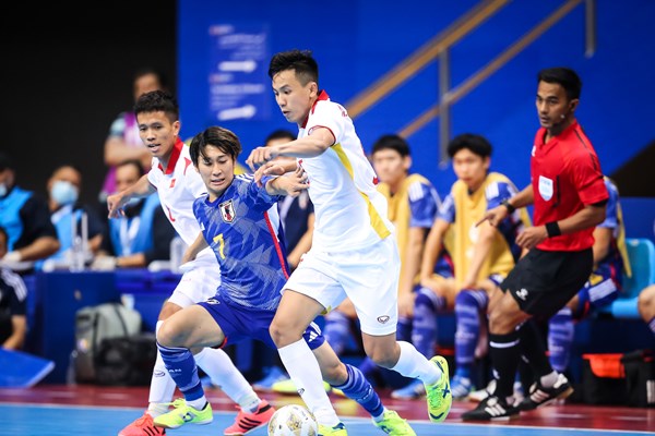 HLV tuyển Futsal Việt Nam: Chúng tôi sẽ tập trung cao độ trước Iran - Anh 1