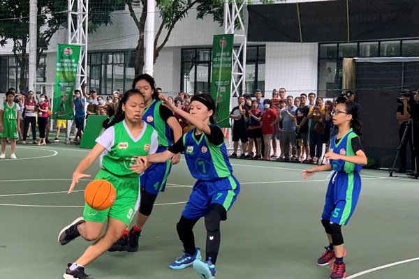 Gần 100 trường tham gia Giải bóng rổ học sinh tiểu học Hà Nội - Anh 2