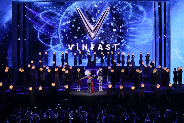 3.000 người tham dự Đại nhạc hội ra mắt Cộng đồng VinFast Toàn cầu - Anh 4
