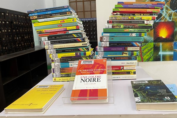 Khai trương “Không gian sách tiếng Pháp” tại Hà Nội - Anh 2