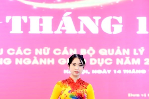 Ra mắt mẫu áo dài biểu trưng nhà giáo Việt  Nam - Anh 7