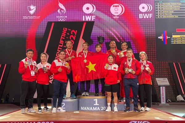 Cử tạ Việt Nam xếp hạng Ba toàn đoàn tại giải châu Á - Anh 1