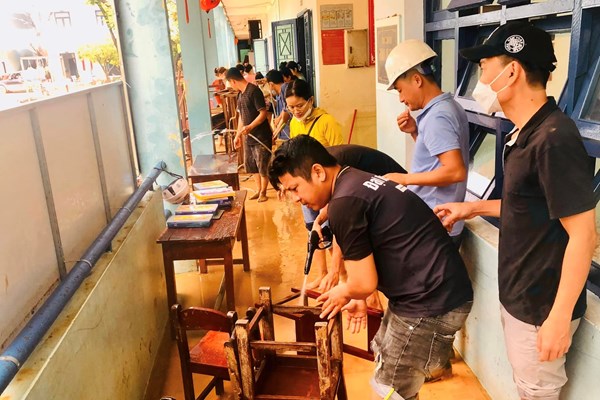 Sau trận lụt lớn, các trường học tại Đà Nẵng hư hại nặng nề - Anh 3