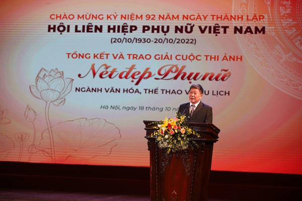 Bộ VHTTDL kỷ nhiệm 92 năm ngày thành lập Hội LHPN Việt Nam - Anh 2