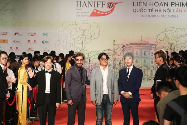 Thứ trưởng Bộ VHTTDL Tạ Quang Đông​​​​​​​: “Liên hoan phim quốc tế Hà Nội tự tin khẳng định thương hiệu” - Anh 2