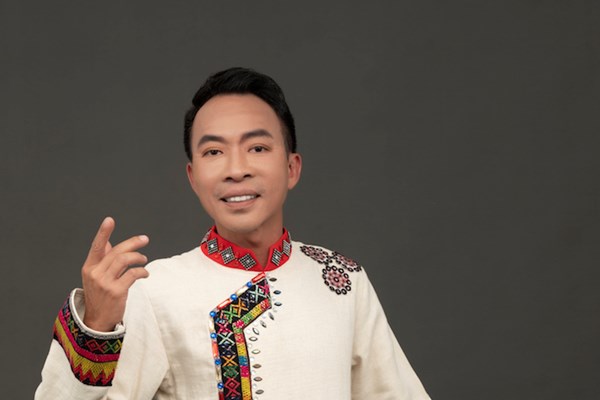 NSƯT Việt Hoàn “kết duyên” với Lương Nguyệt Anh làm liveshow chung - Anh 2