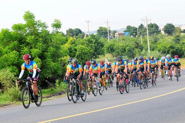 Bình Thuận: Sôi động Ngày hội xe đạp phong trào toàn quốc - Anh 1