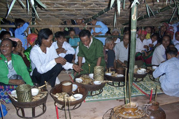 Bảo tồn và phát huy lễ hội truyền thống Đập trống của người Ma Coong - Anh 1