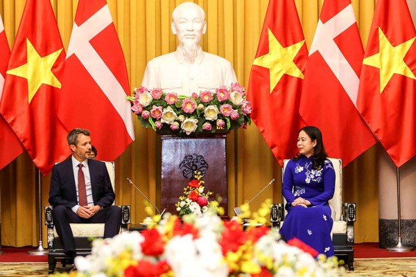 Thái tử kế vị và Công nương Đan Mạch thăm chính thức Việt Nam - Anh 2