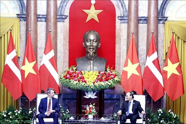 Thái tử kế vị và Công nương Đan Mạch thăm chính thức Việt Nam - Anh 1