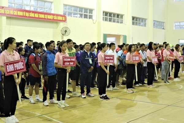 Sôi nổi các hoạt động thi đấu thể thao tại Ngày hội VHTTDL đồng bào Khmer Nam Bộ - Anh 1