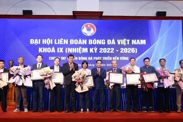 Bộ trưởng Nguyễn Văn Hùng giao 6 nhiệm vụ cho Liên đoàn Bóng đá Việt Nam nhiệm kỳ  IX - Anh 4