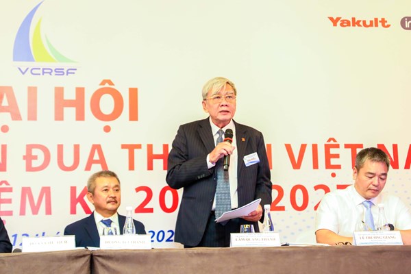 GS.TS Lâm Quang Thành được bầu là Chủ tịch Liên đoàn Đua thuyền Việt Nam khoá III - Anh 1