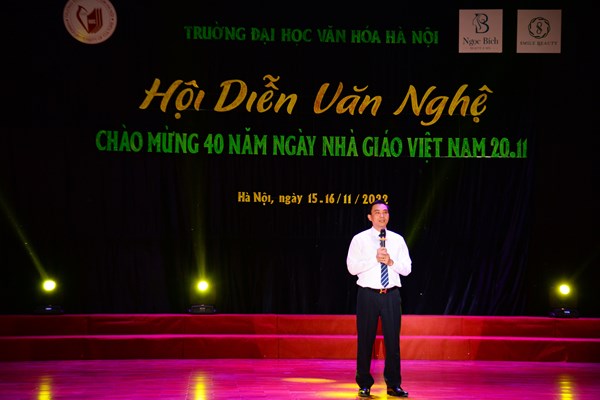 Đại học Văn hóa Hà Nội: Tưng bừng Hội diễn văn nghệ kỷ niệm 40 năm Ngày Nhà giáo Việt Nam - Anh 2