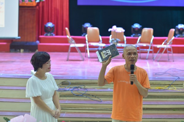 Tọa đàm Tư vấn hướng nghiệp 2022 tại Trường Đại học Văn Hóa Hà Nội - Anh 3