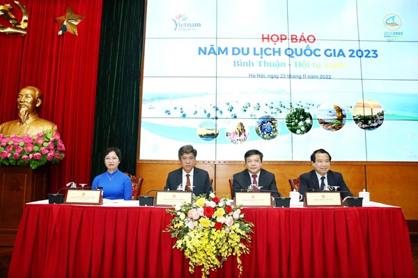 Năm Du lịch quốc gia 2023: Tạo cú hích phát triển du lịch cho Bình Thuận - Anh 1