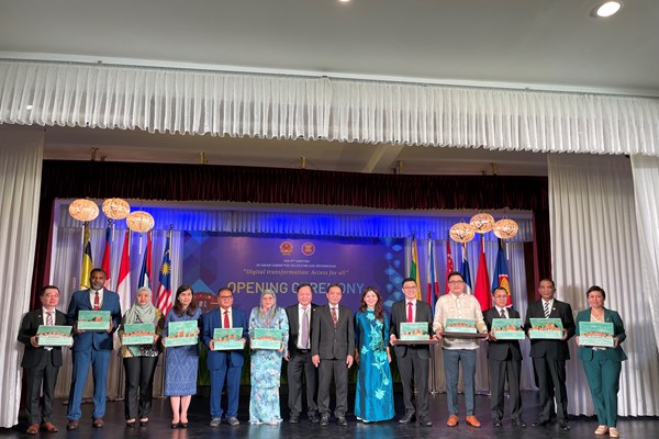 Khai mạc Hội nghị lần thứ 57 Ủy ban Văn hóa-Thông tin ASEAN - Anh 3