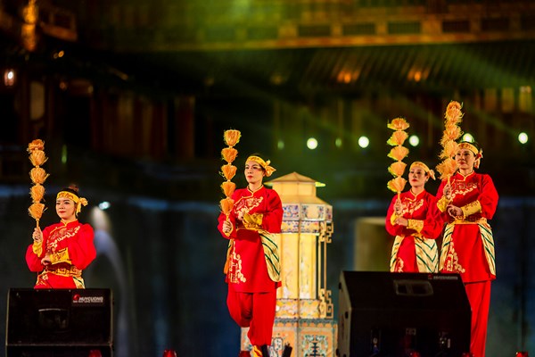 “Vũ khúc giao hòa”- chương trình nghệ thuật truyền thống Việt Nam- Hàn Quốc - Anh 3