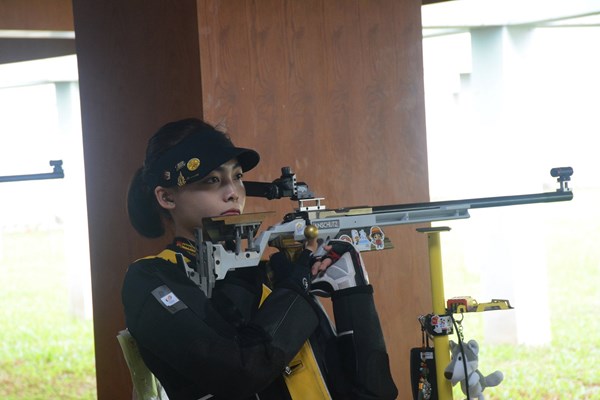 Nhà vô địch SEA Games 31 Phí Thanh Thảo đoạt HCV môn Bắn súng Đại hội Thể thao toàn quốc lần thứ IX - Anh 2
