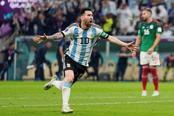 Messi toả sáng, Argentina thắng chật vật Mexico - Anh 2