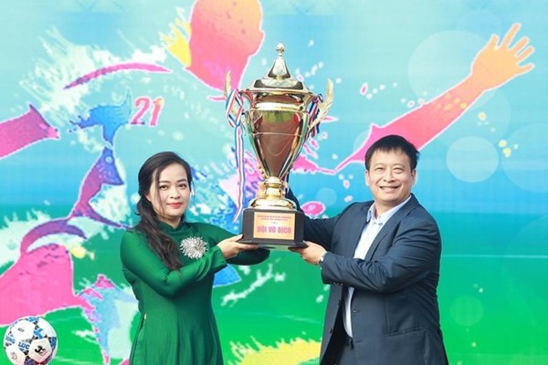 Gần 2.000 cầu thủ tham dự Giải bóng đá học sinh THPT Hà Nội - An ninh Thủ đô - Anh 1