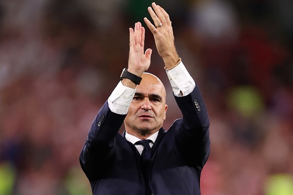 World Cup 2022: HLV Martinez chia tay tuyển Bỉ sau khi bị loại ở vòng bảng - Anh 1