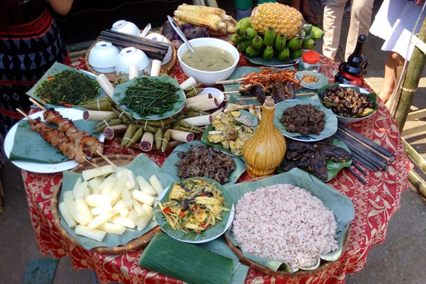 Nét đặc trưng đời sống ẩm thực ngày Tết của người dân xứ Quảng - Anh 2