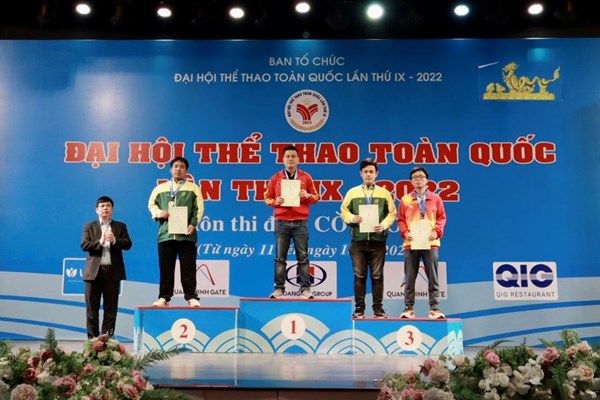 Môn cờ tướng: Bình Phước thắng áp đảo cờ nhanh, Bình Dương và  TP.HCM giành HCV cờ chớp - Anh 2