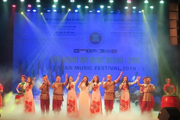 Hơn 200 nghệ sĩ, diễn viên trong và ngoài nước tham gia Liên hoan Âm nhạc ASEAN 2022 - Anh 3