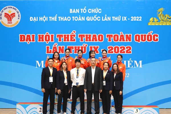 Đoàn Hà Nội vượt mốc 100 HCV - Anh 2