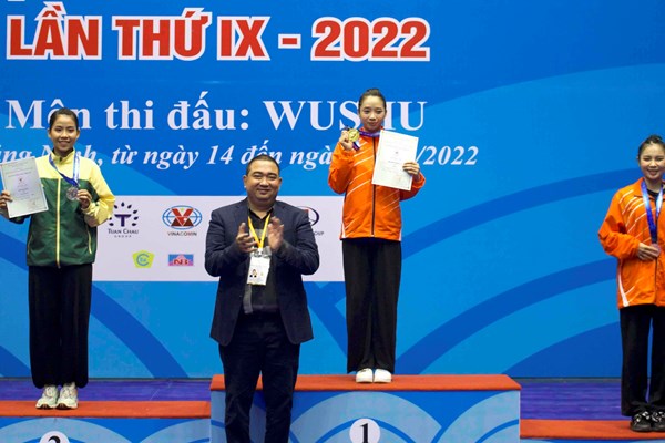 Hà Nội giành thêm 3 HCV trong ngày thi đấu thứ hai của môn Wushu - Anh 2