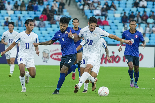 Bảng A AFF Cup 2022: Thái Lan thắng đậm, Campuchia tạo bất ngờ - Anh 2