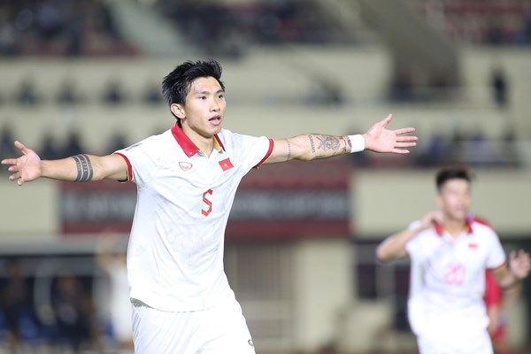 Thắng đội tuyển Lào 6-0, tuyển Việt Nam khởi đầu thuận lợi tại AFF Cup 2022 - Anh 2