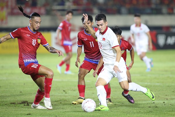 Thắng đội tuyển Lào 6-0, tuyển Việt Nam khởi đầu thuận lợi tại AFF Cup 2022 - Anh 3