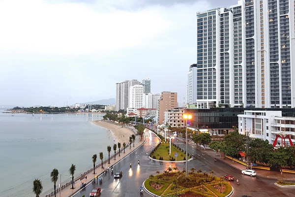 Xây dựng Nha Trang trở thành đô thị du lịch biển quốc gia và quốc tế - Anh 1