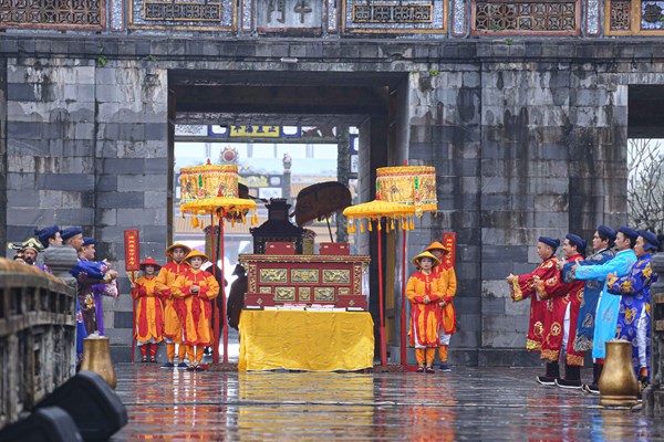 Công bố Festival Huế 2023 và tái hiện Lễ Ban sóc triều Nguyễn - Anh 2