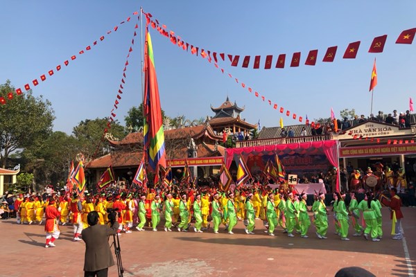 Lễ hội kéo chữ truyền thống tại làng Phụng Công, tỉnh Thái Bình - Anh 3