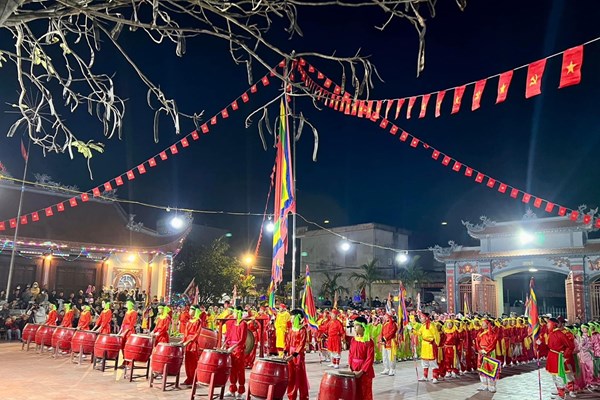 Lễ hội kéo chữ truyền thống tại làng Phụng Công, tỉnh Thái Bình - Anh 2