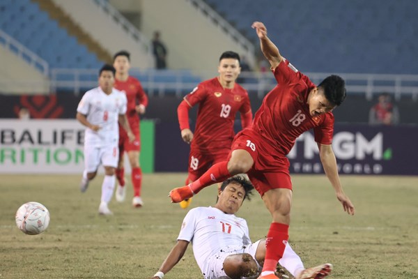 Thắng dễ Myanmar, tuyển Việt Nam vào bán kết AFF Cup 2022 - Anh 5