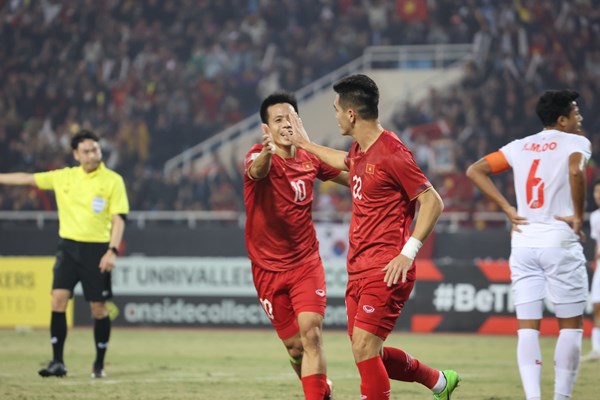 Thắng dễ Myanmar, tuyển Việt Nam vào bán kết AFF Cup 2022 - Anh 3