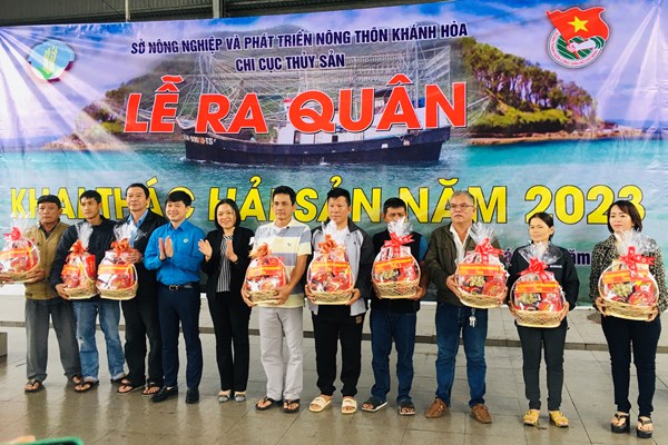 Khánh Hòa: Lễ ra quân khai thác hải sản năm 2023 - Anh 2