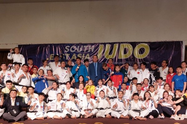 Việt Nam nhất toàn đoàn Giải vô địch và vô địch trẻ Judo Đông Nam Á - Anh 1