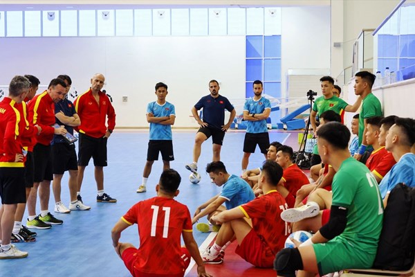 Tuyển Futsal Việt Nam tập trung chuẩn bị cho vòng loại giải châu Á - Anh 2
