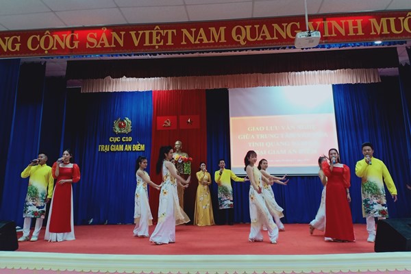 Quảng Nam: Phối hợp tổ chức các hoạt động văn hóa, thể thao cho phạm nhân - Anh 2