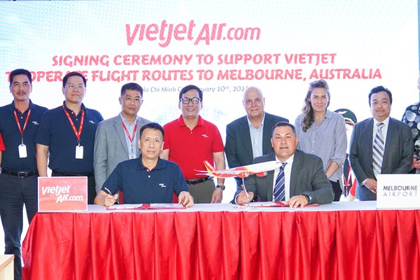 Lãnh đạo Vietjet cùng Bộ trưởng bang Victoria (Úc) công bố đường bay thẳng giữa TP Hồ Chí Minh và Melbourne từ ngày 31.3.2023 - Anh 3