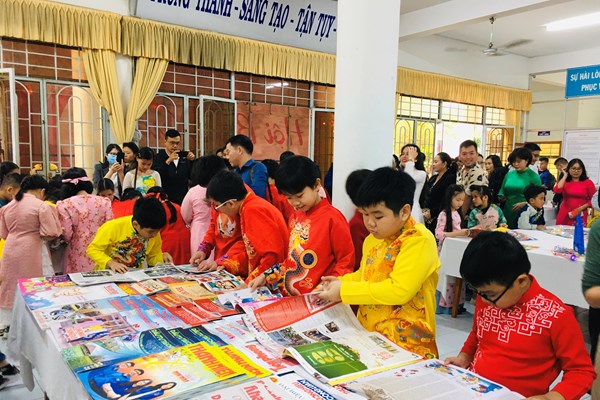 Khánh Hòa: Hội Báo Xuân 2023 quy tụ gần 2.000 ấn phẩm báo chí - Anh 3