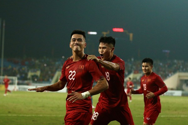 Hoà 2-2 trước Thái Lan, tuyển Việt Nam vẫn còn cơ hội ở trận chung kết lượt về AFF Cup - Anh 5