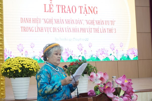Thừa Thiên Huế: Trao tặng danh hiệu Nghệ nhân nhân dân, Nghệ nhân ưu tú - Anh 2