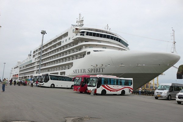 Tàu du lịch quốc tế Silver Spirit “xông đất” cảng Tiên Sa - Anh 3